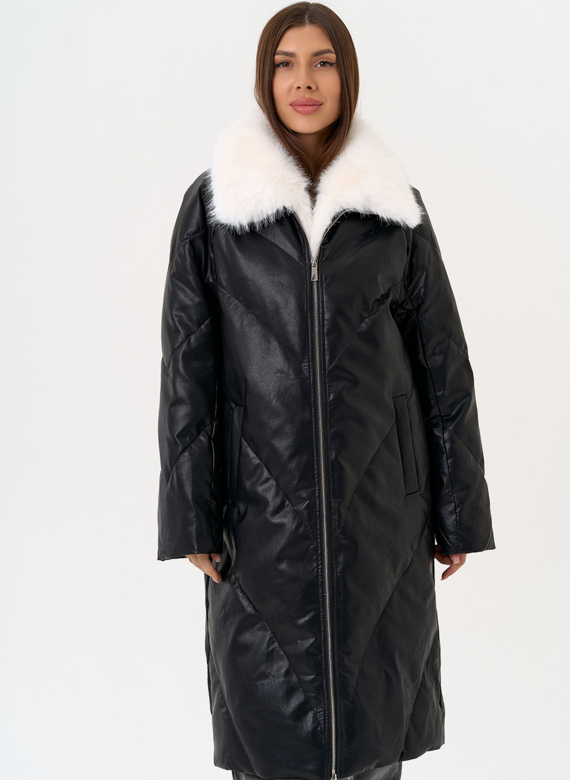 Женский пуховик из эко кожи с отделкой из эко меха