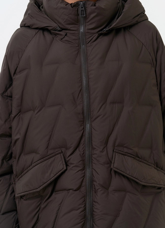 Женская куртка с капюшоном модель № 33829 универмаг малина