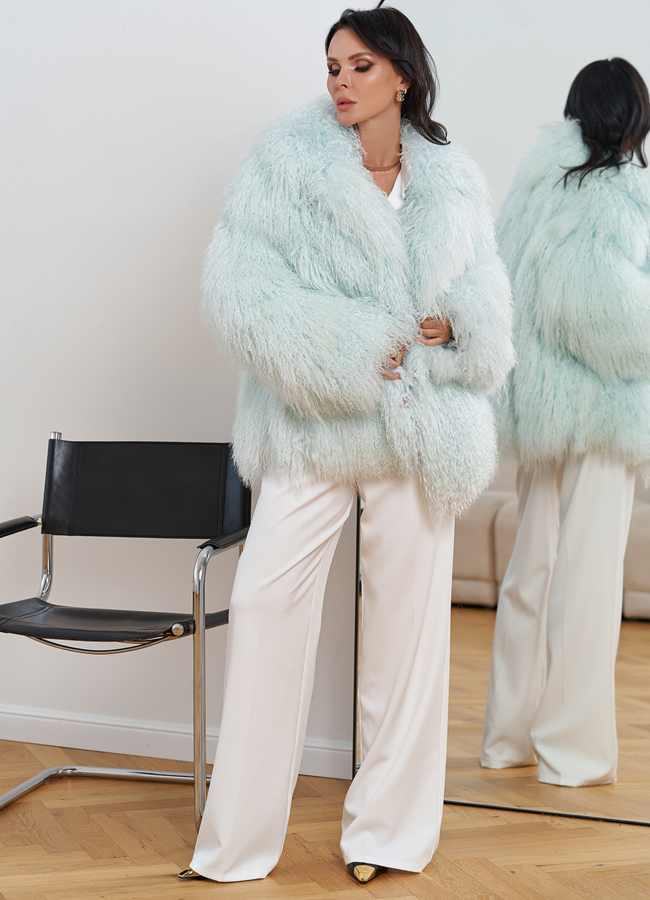 Женская шуба из меха ламы модель № 31040 универмаг малина