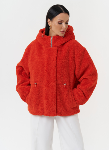 Куртка из эко меха с капюшоном