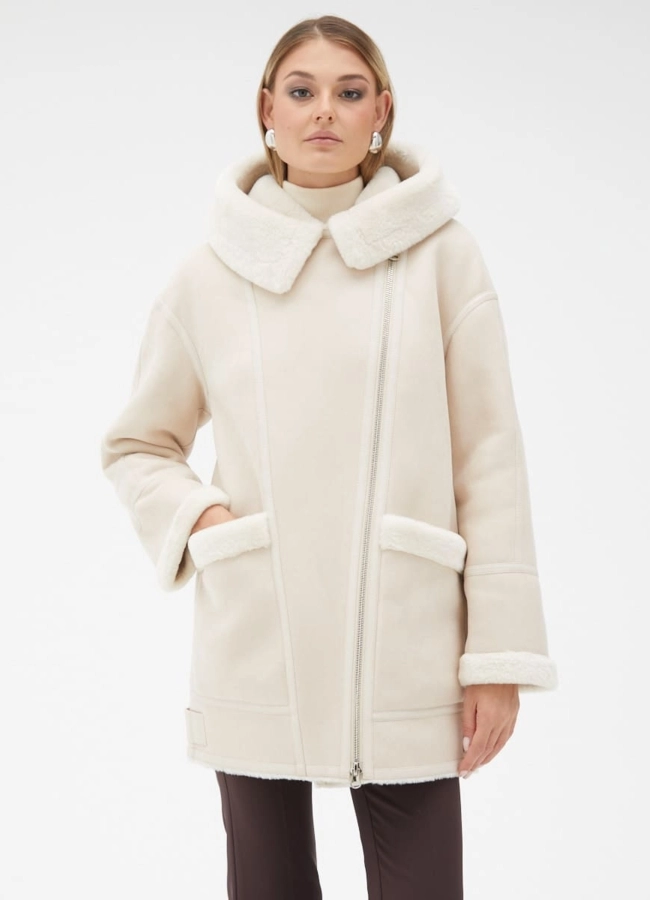 Женская удлиненная дубленка из эко кожи модель № 32023 меха малина фото