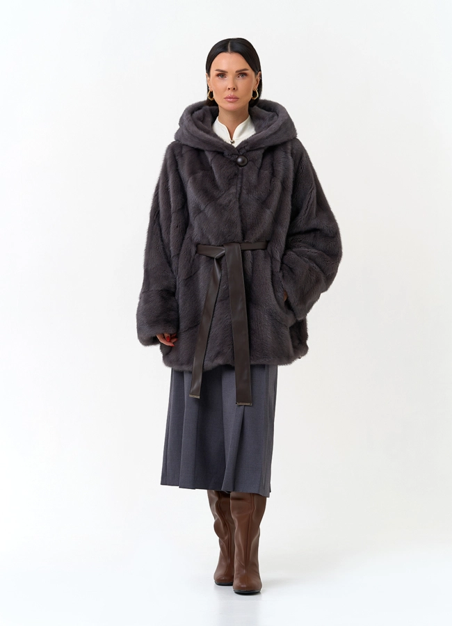 Женская шуба из меха норки с капюшоном модель № 34405 универмаг малина фото